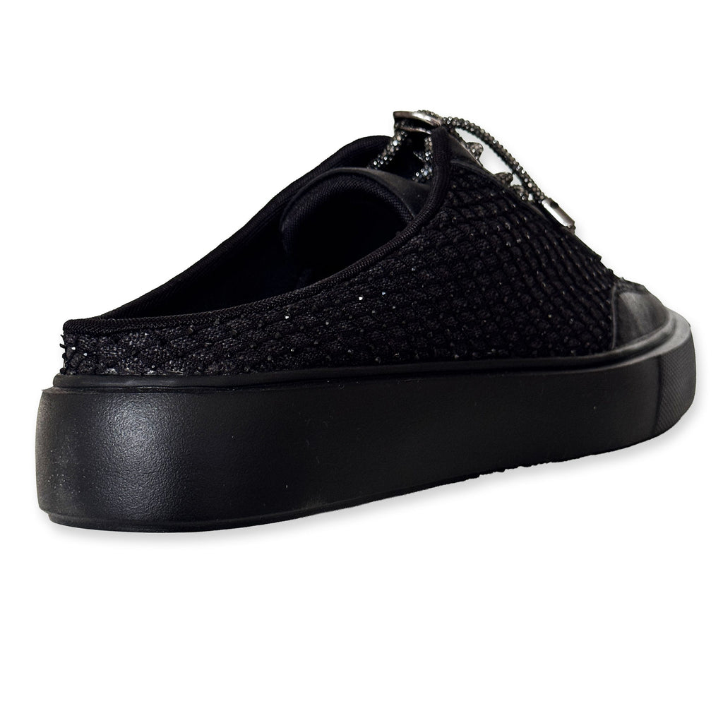 M348 - Black